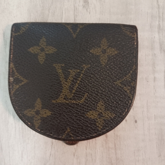 LOUIS VUITTON Monogram Porte Monnaie Cuvette Coin Case - Picture 3 of 11